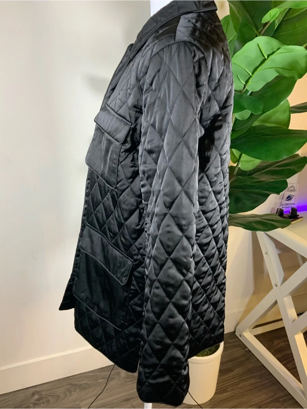 DR2 Black Quilted Pocket Puffer Coat